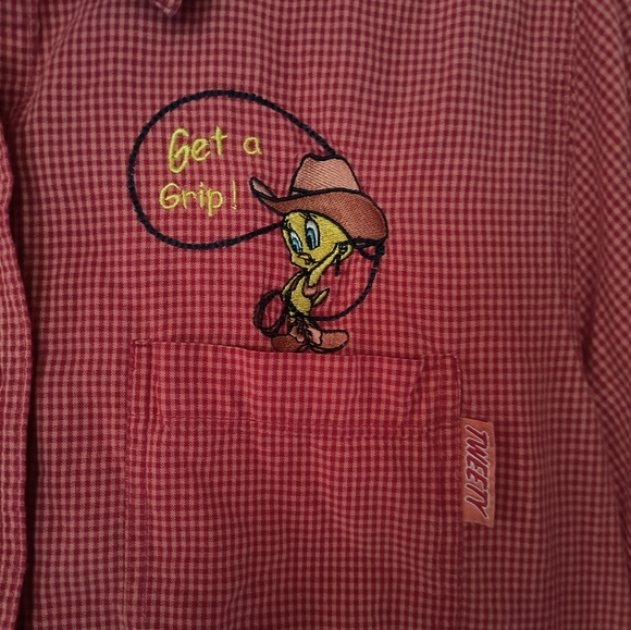 Looney Toons Tweety Bird women's 3/4 sleeve button up! Get a grip! - Picture 2 of 9